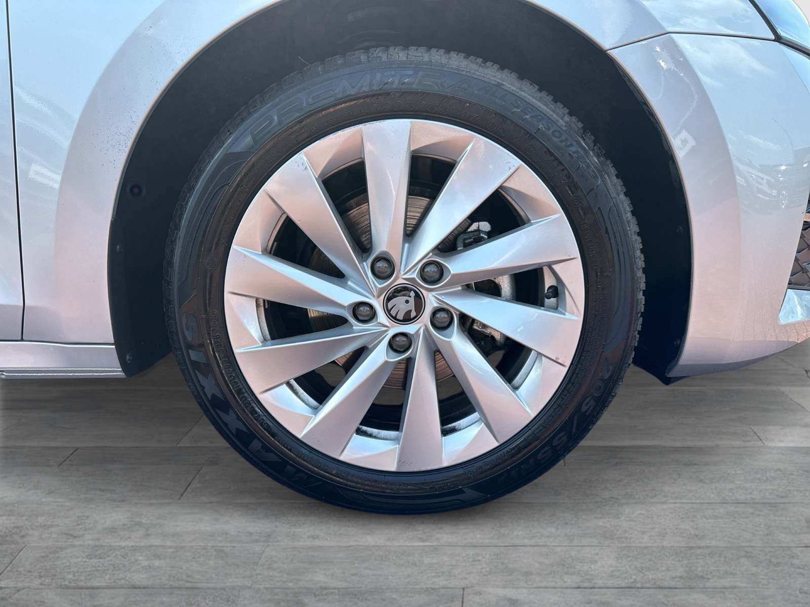 Skoda Octavia Combi 2.0 SELECTION AHK CAM ACC NAVI