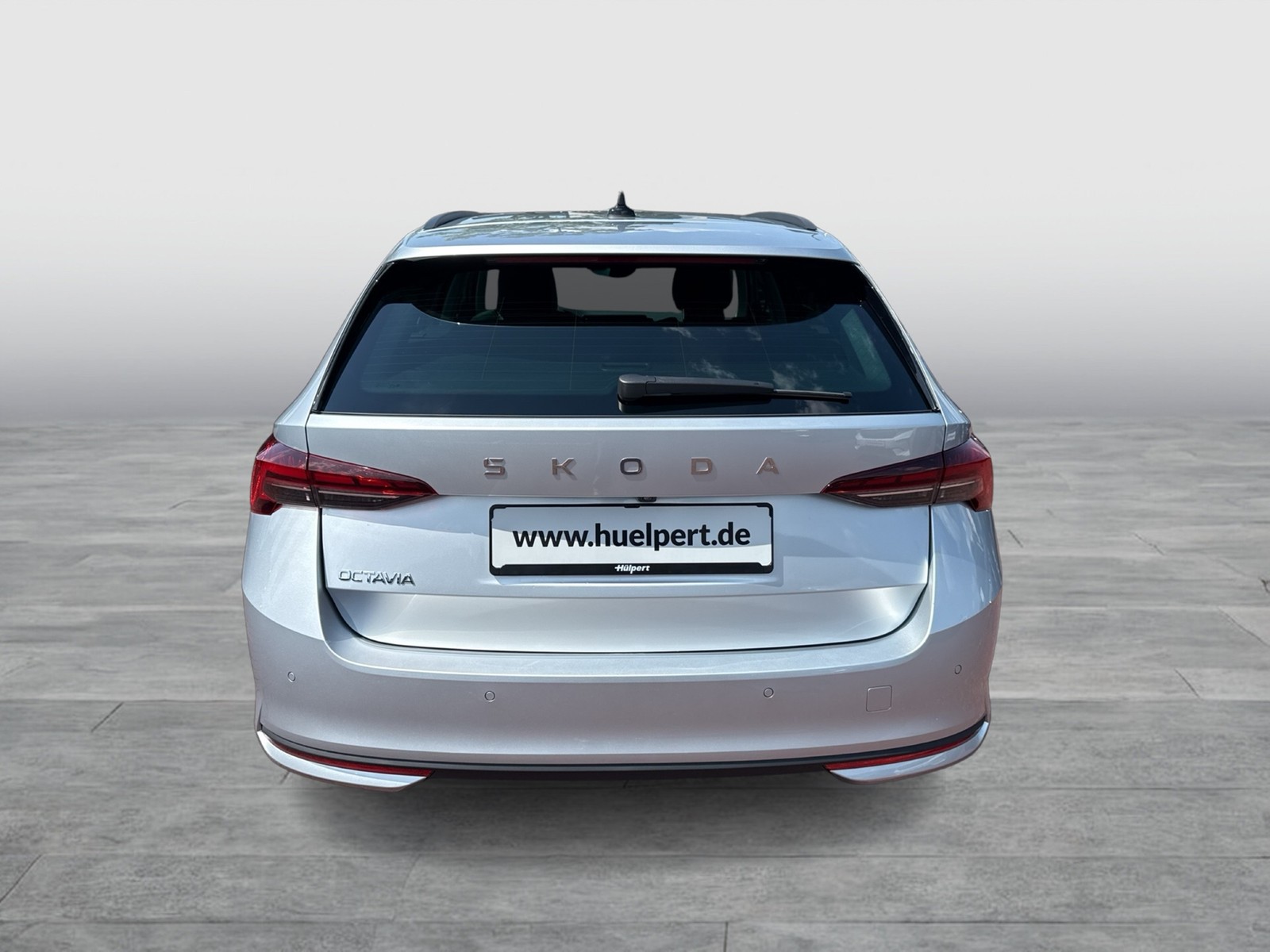 Skoda Octavia Combi 2.0 SELECTION AHK CAM ACC NAVI
