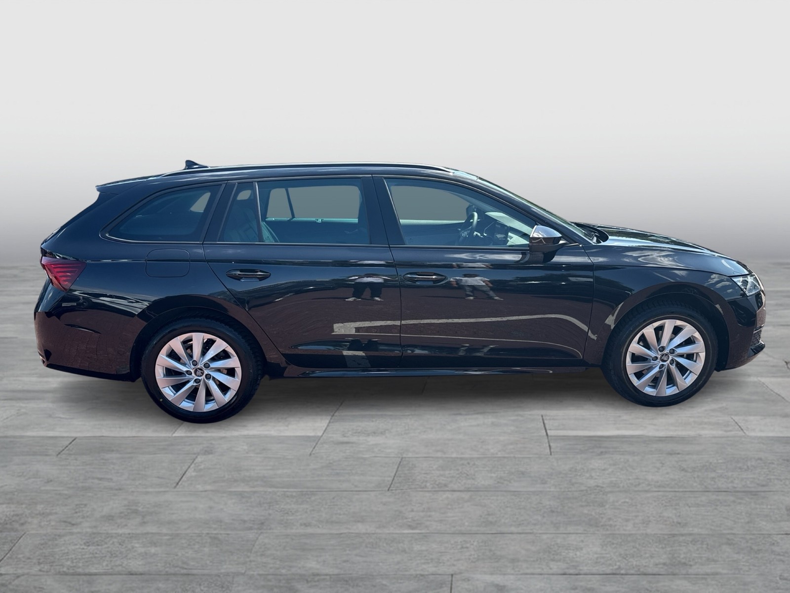 Skoda Octavia Combi 1.5 e-TEC SELECTION PANO 360°CAM