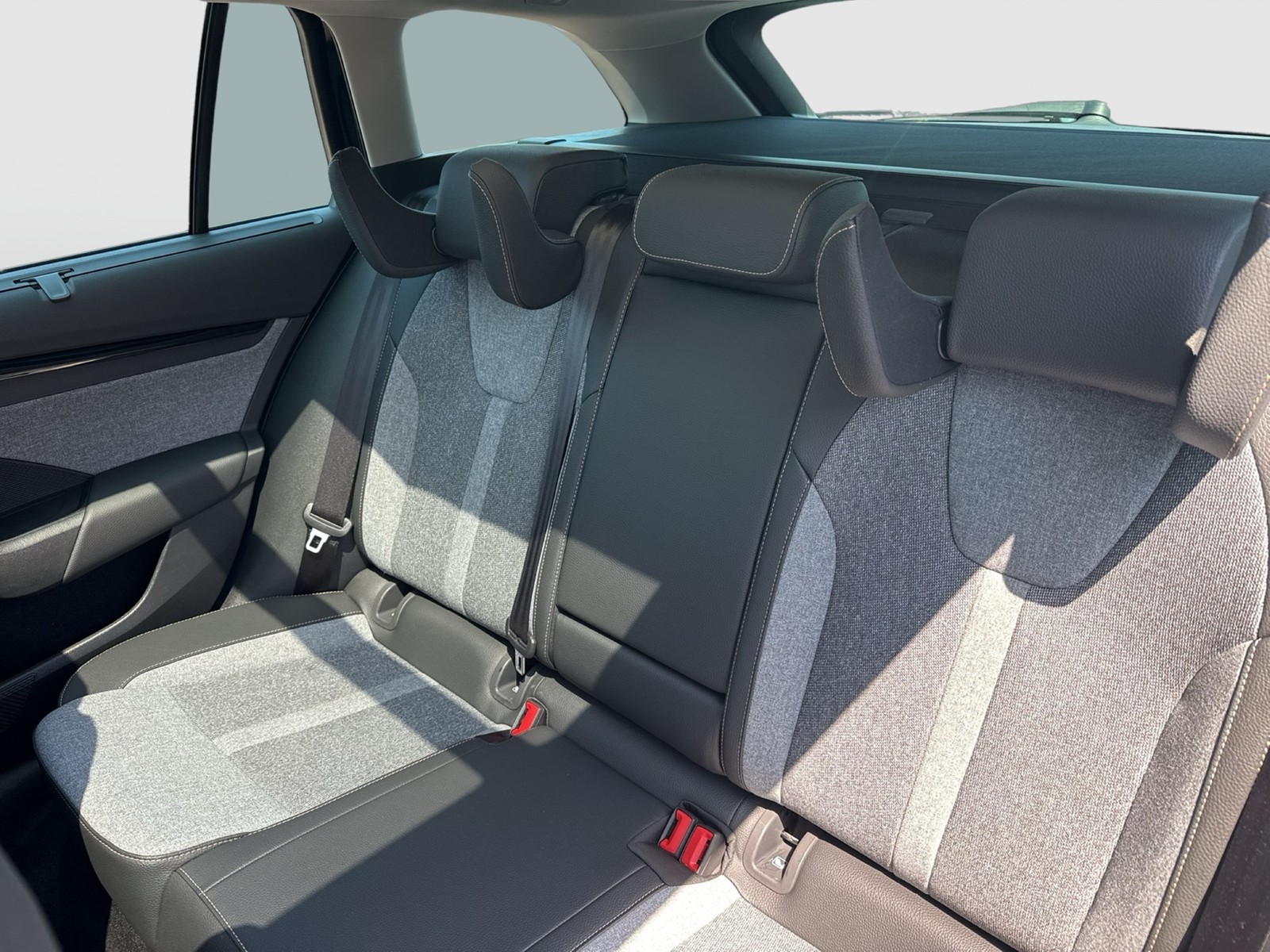 Skoda Octavia Combi 1.5 e-TEC SELECTION PANO 360°CAM