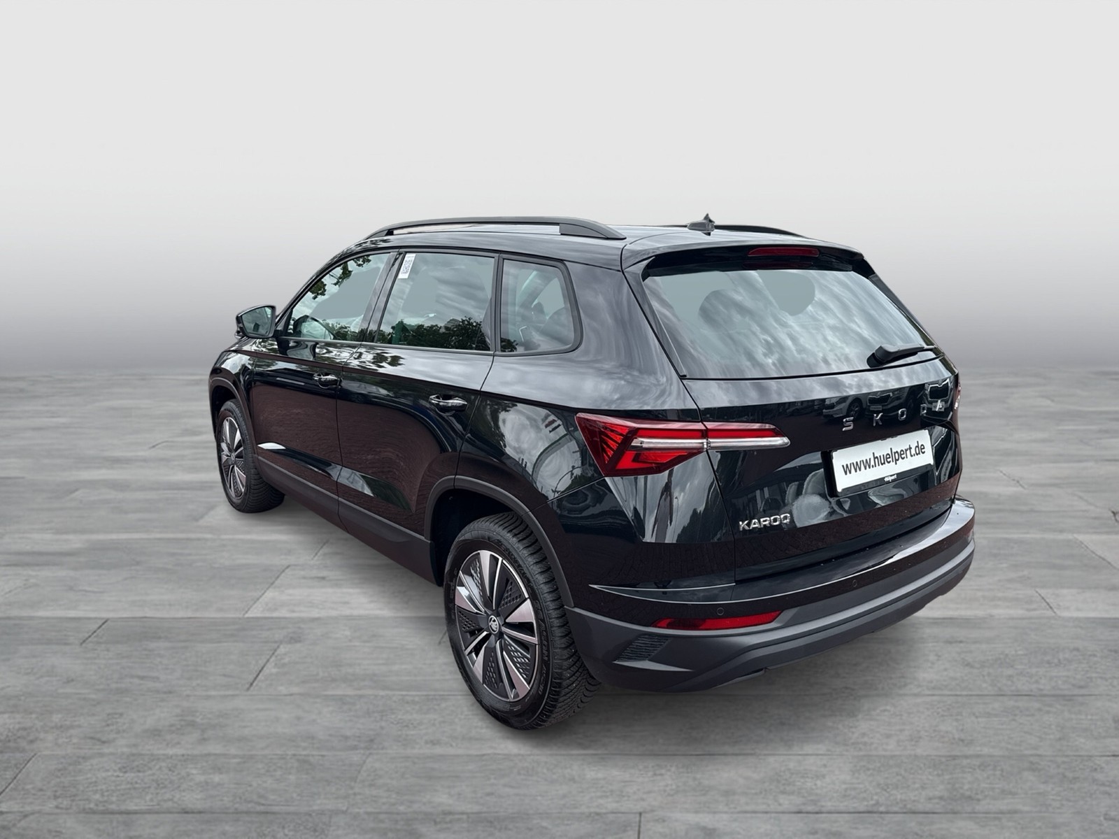 Skoda Karoq 2.0 TOUR STANDHZ CANTON AHK CAM ACC MATRIX