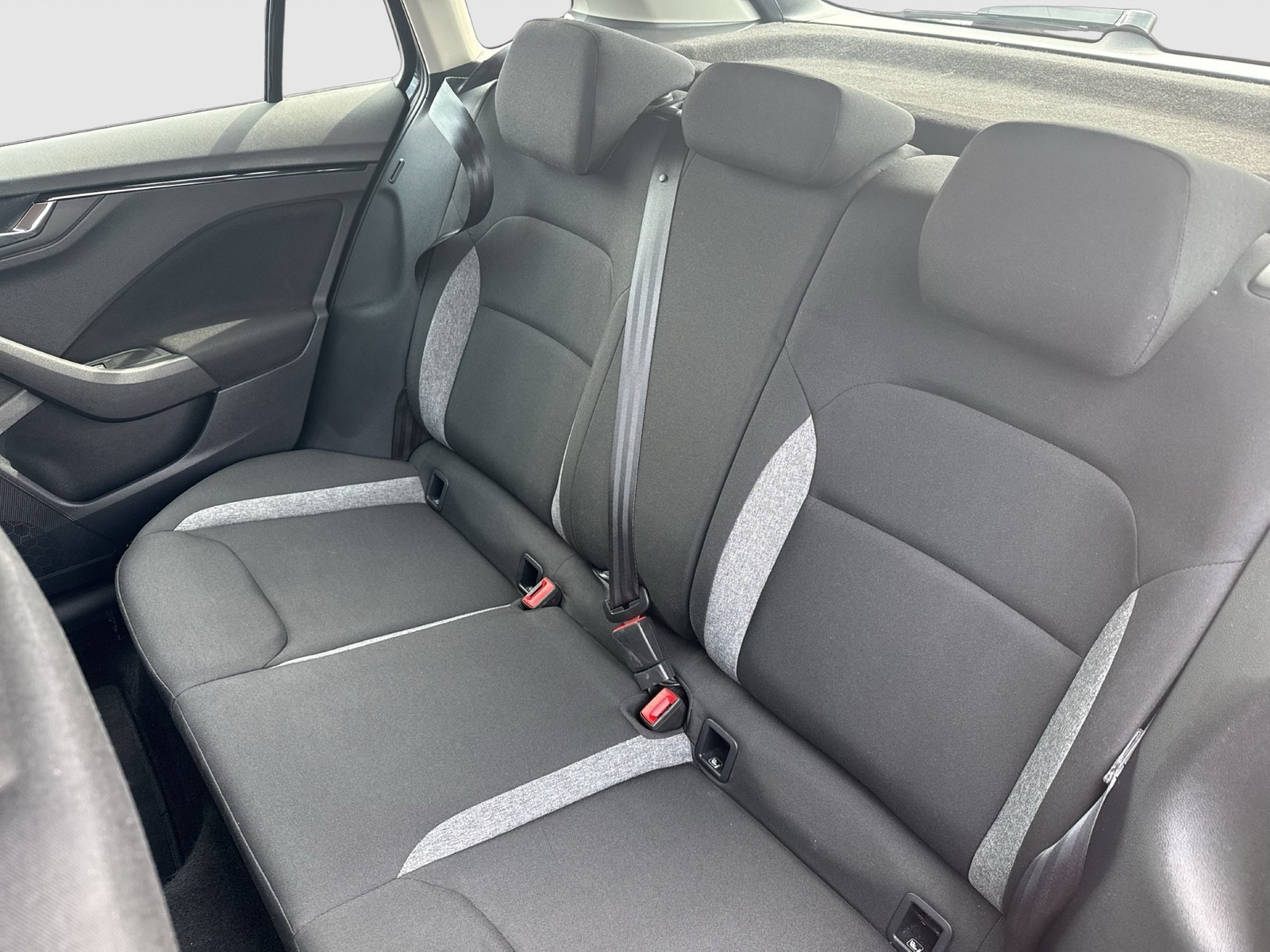 Skoda Kamiq 1.0 CARPLAY AHK-VORBEREITUNG SITZHEIZUNG