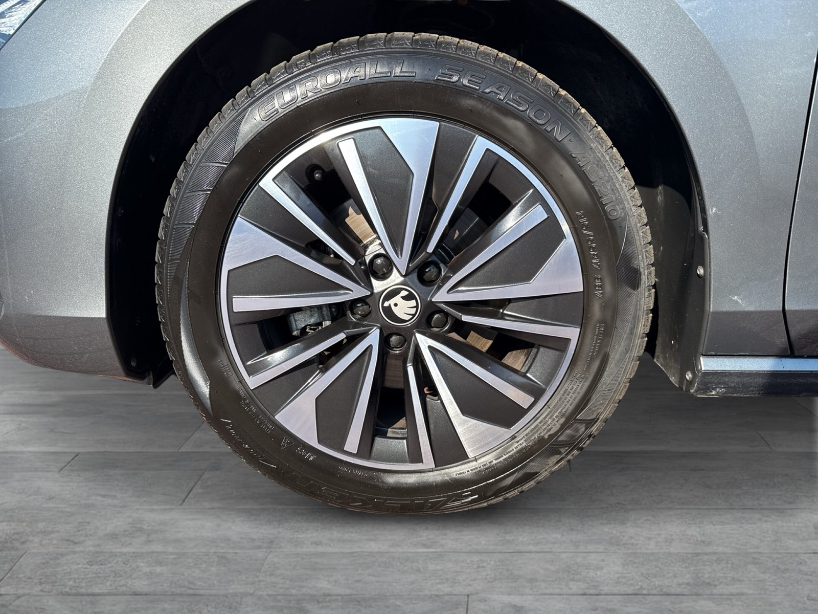 Skoda Superb Combi 2.0 SELECTION PANO AHK CAM HEAD-UP