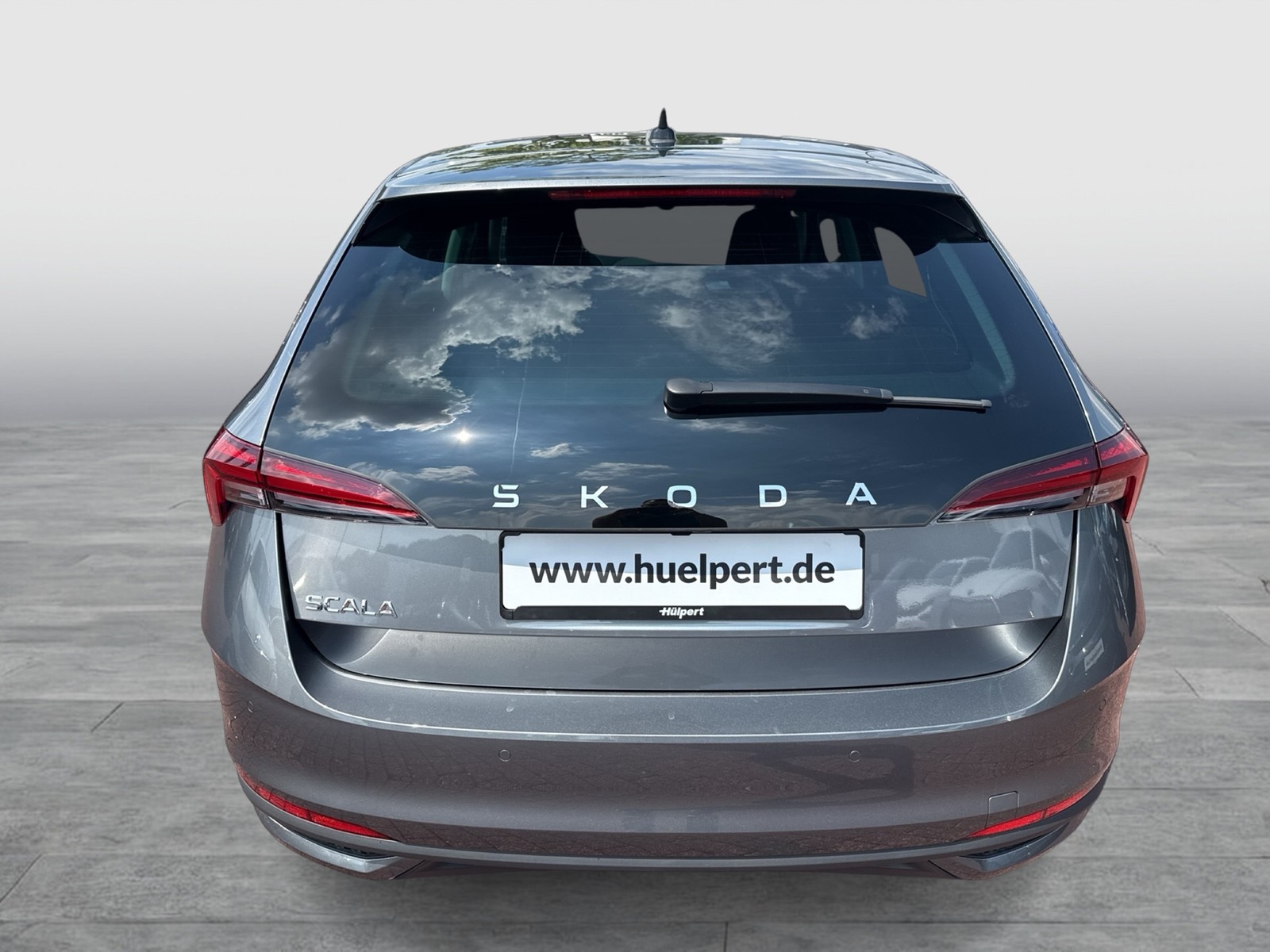 Skoda Scala 1.5 TOUR BLACKPACKAGE CAM ACC MATRIX NAVI