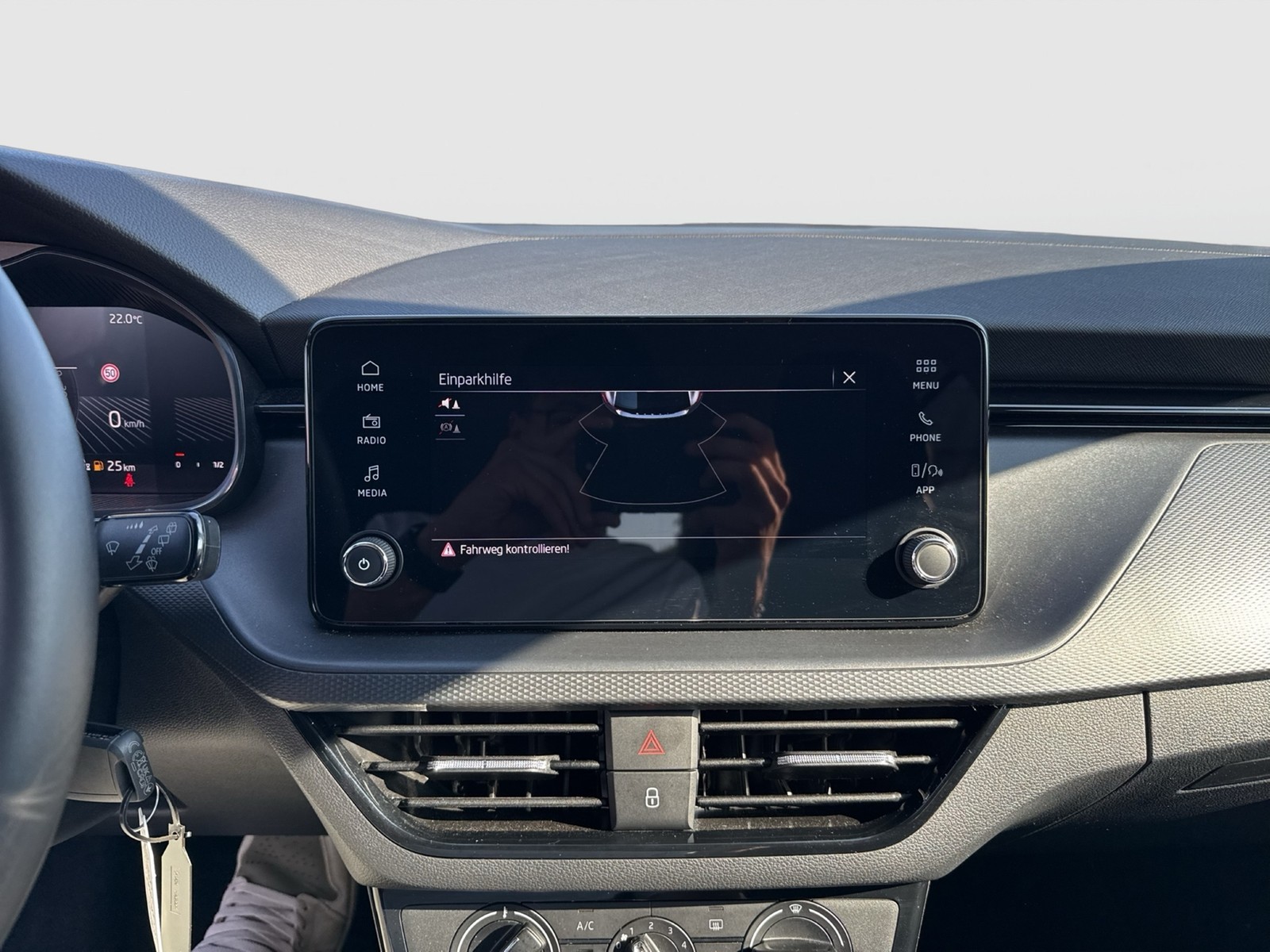Skoda Scala 1.0 CARPLAY AHK-VORBEREITUNG SITZHEIZUNG