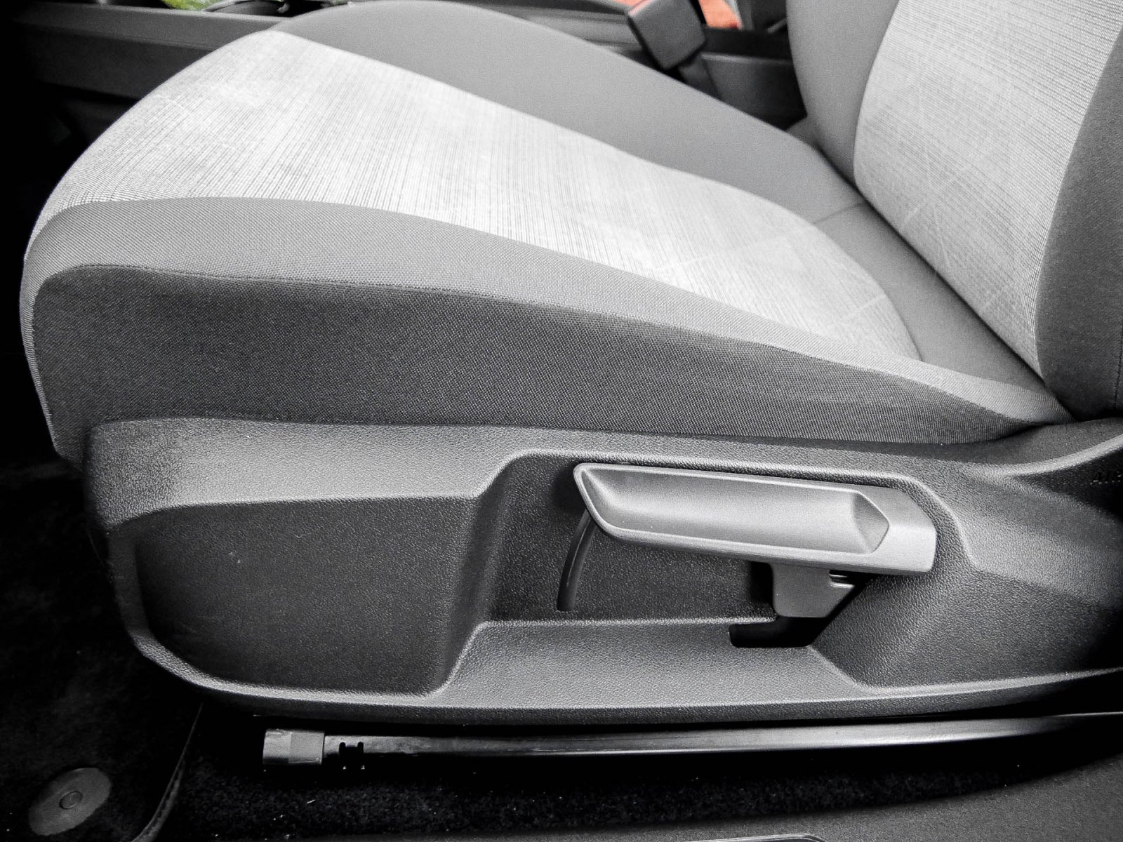 Volkswagen ID.3 Pro Performance LIFE ACC LM18 NAVI SITZHEIZ