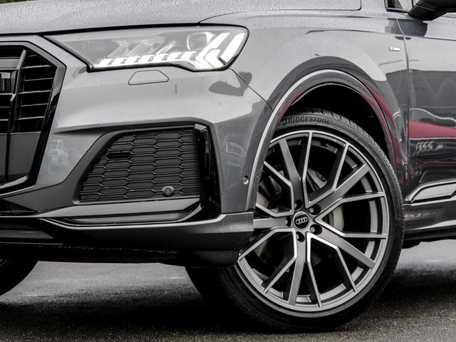 Audi Q7 50 quattro S LINE BLACKPAK PANO AHK CAM LM22