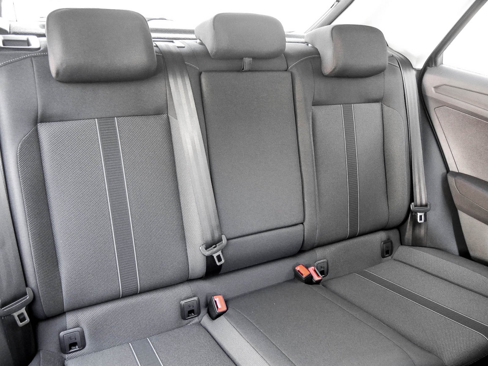 Volkswagen T-Roc 2.0 LIFE BEATS CAM LM17 NAVI SITZHEIZUNG