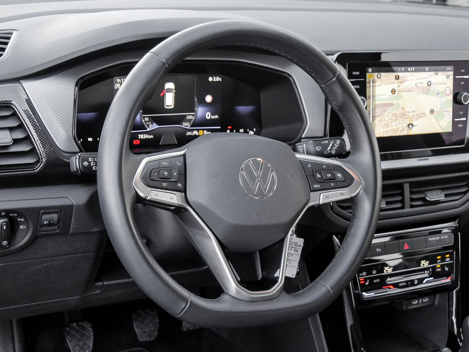 Volkswagen T-Cross 1.0 LIFE ACC ALU LED NAVI SITZHEIZUNG