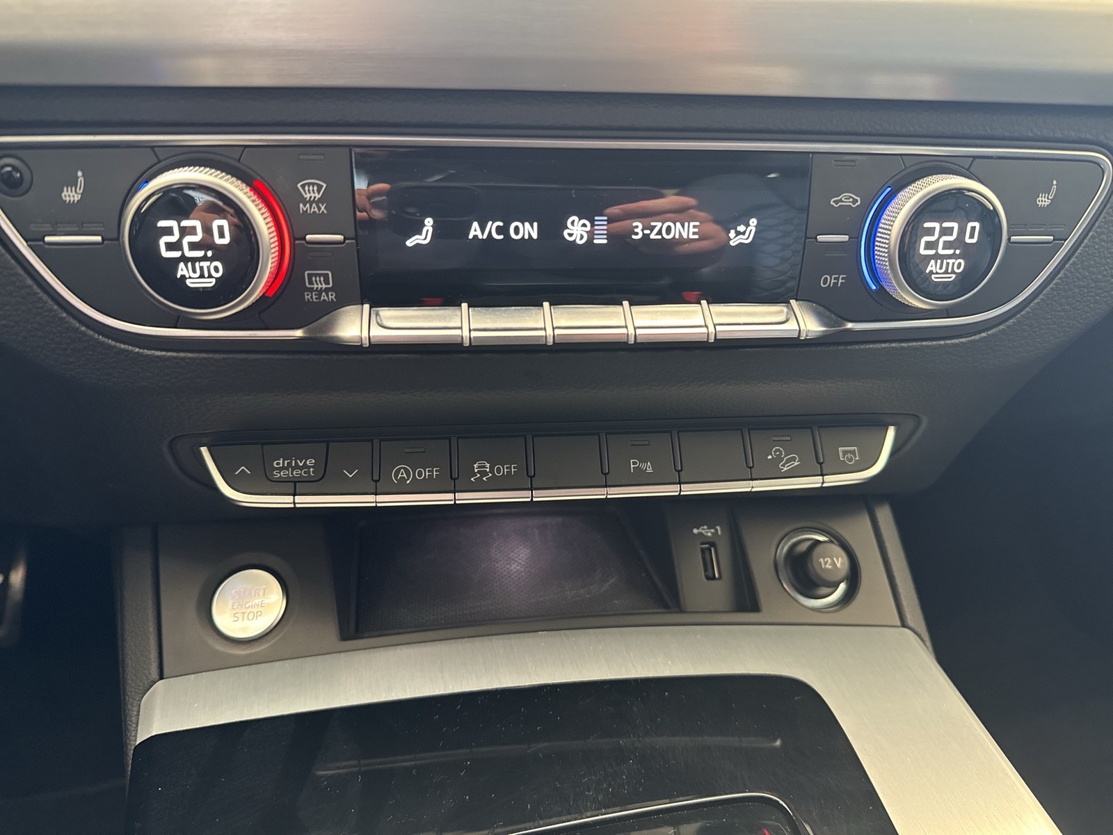 Audi Q5 Sportback 40 quattro S LINE AHK LM20 CAM B&O