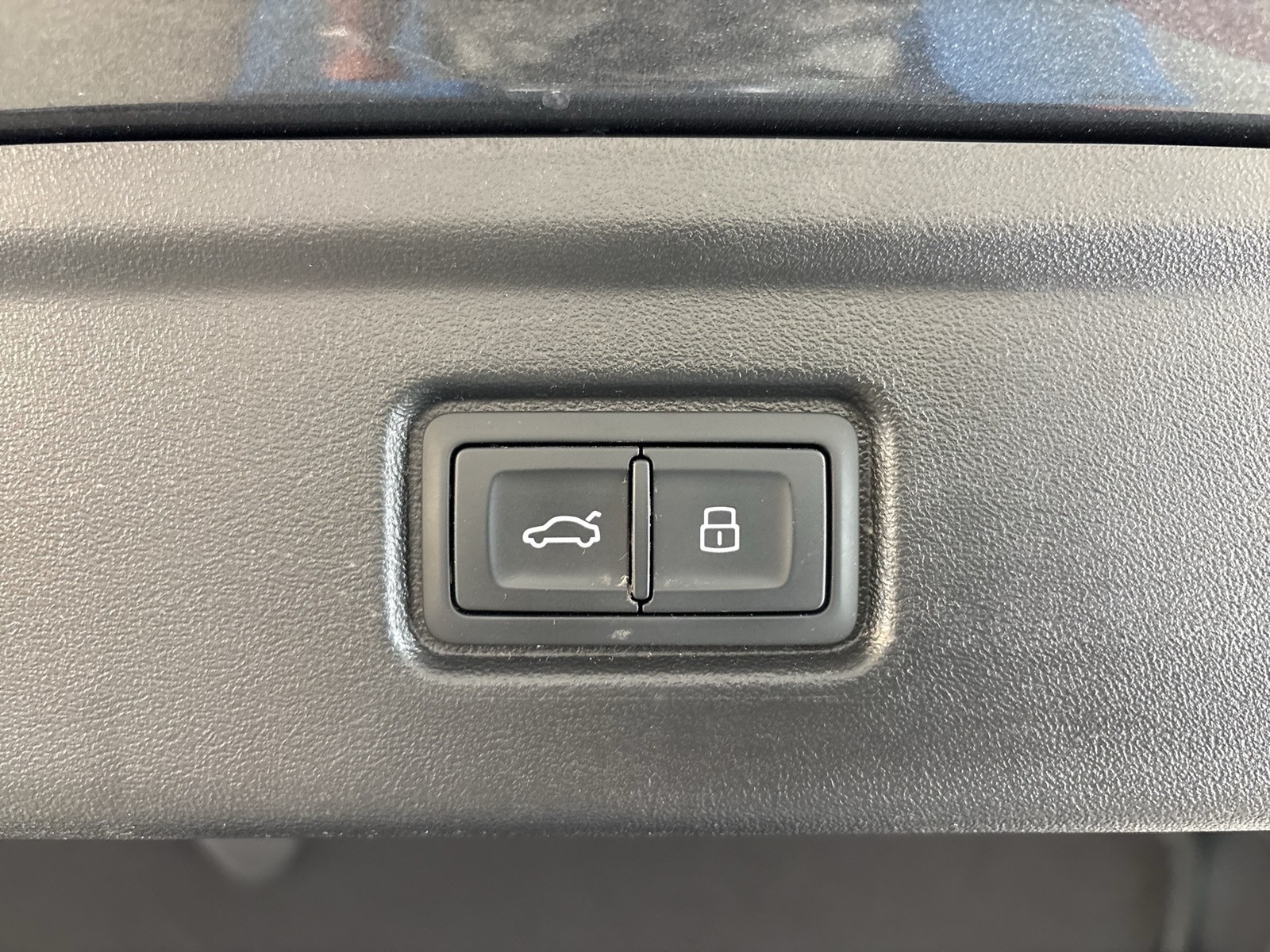 Audi A6 e-tron Avant quattro S LINE B&O AHK ACC LM21
