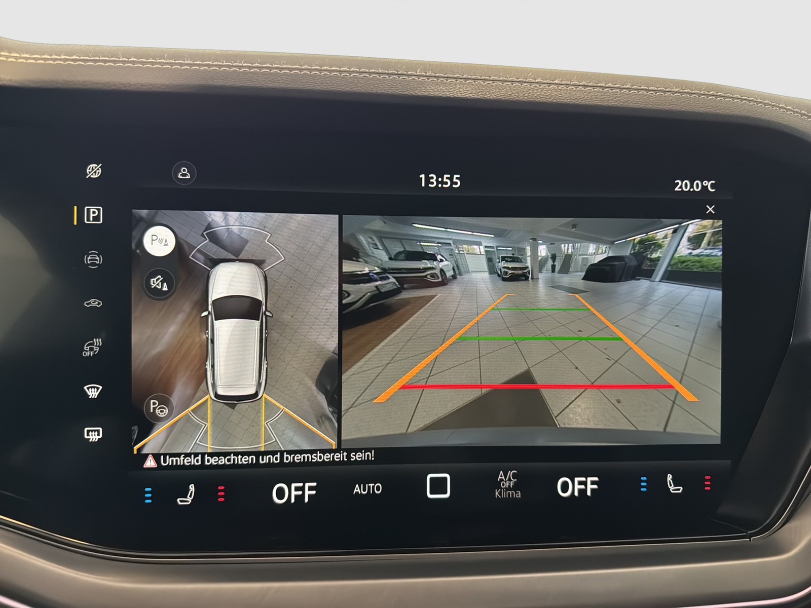 Volkswagen Touareg V6 3.0 TDI 4MOTION R-LINE ALLRADLENKUNG PANO AHK LM22