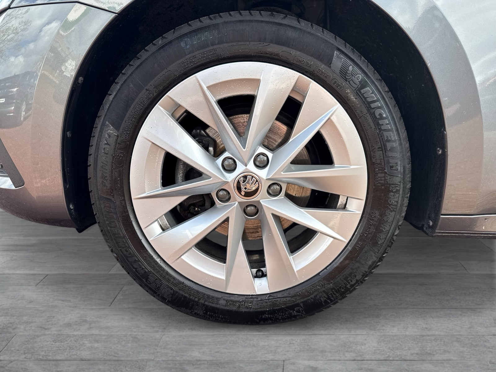 Skoda Octavia Combi 2.0 STYLE NAVI KAMERA AHK LED