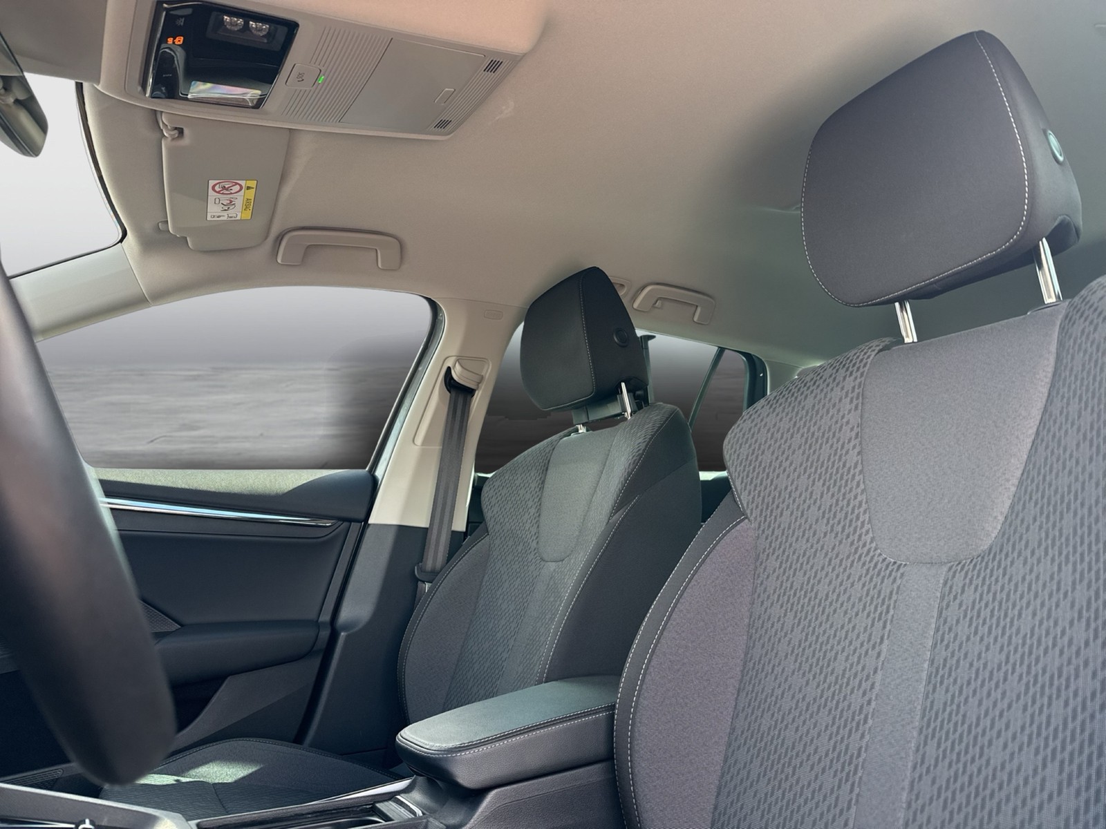 Skoda Octavia Combi 2.0 STYLE NAVI KAMERA AHK LED