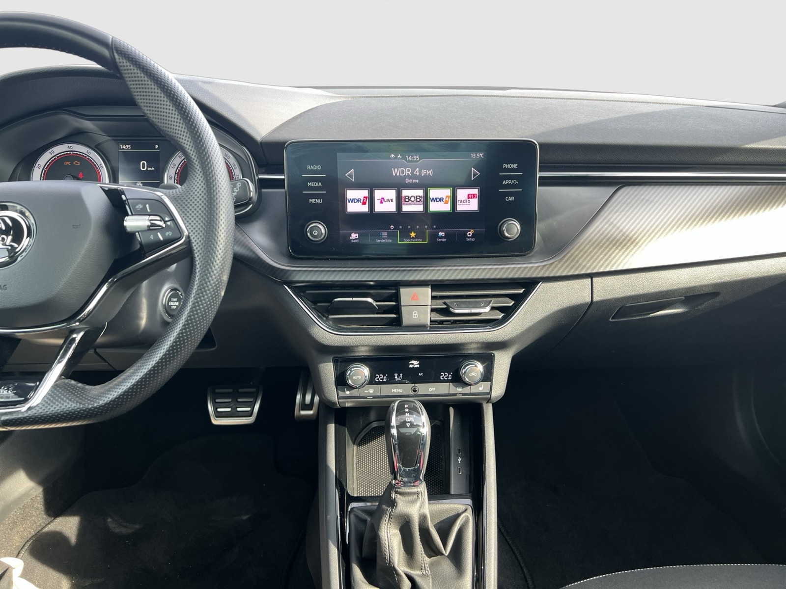 Skoda Scala 1.5 TSI DSG Monte Carlo PANO AHK SITZHEIZ