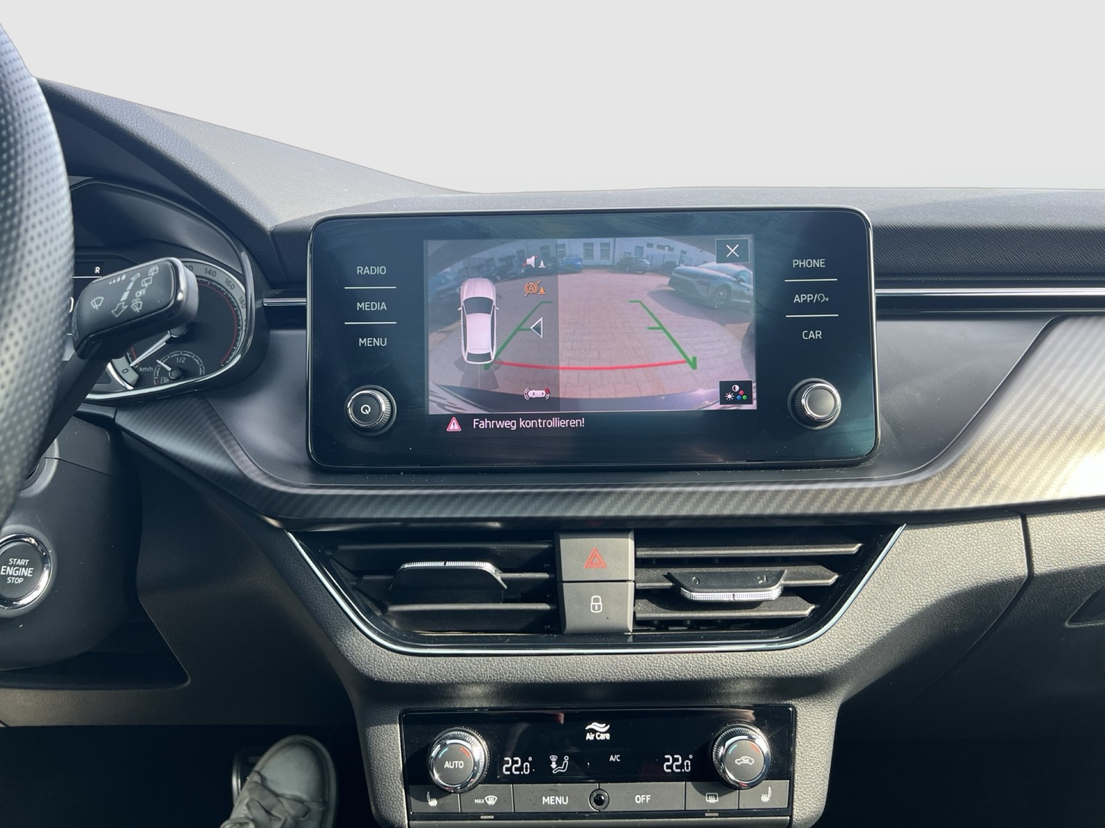 Skoda Scala 1.5 TSI DSG Monte Carlo PANO AHK SITZHEIZ