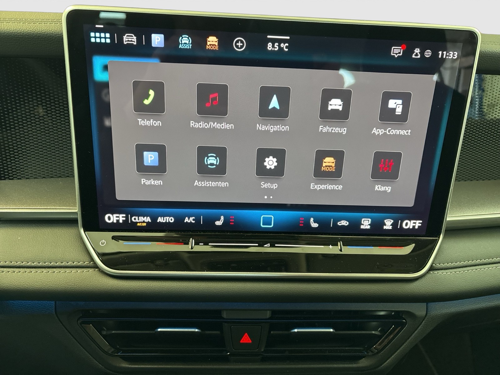 Volkswagen Tayron 2.0 LIFE AHK CAM ACC CARPLAY