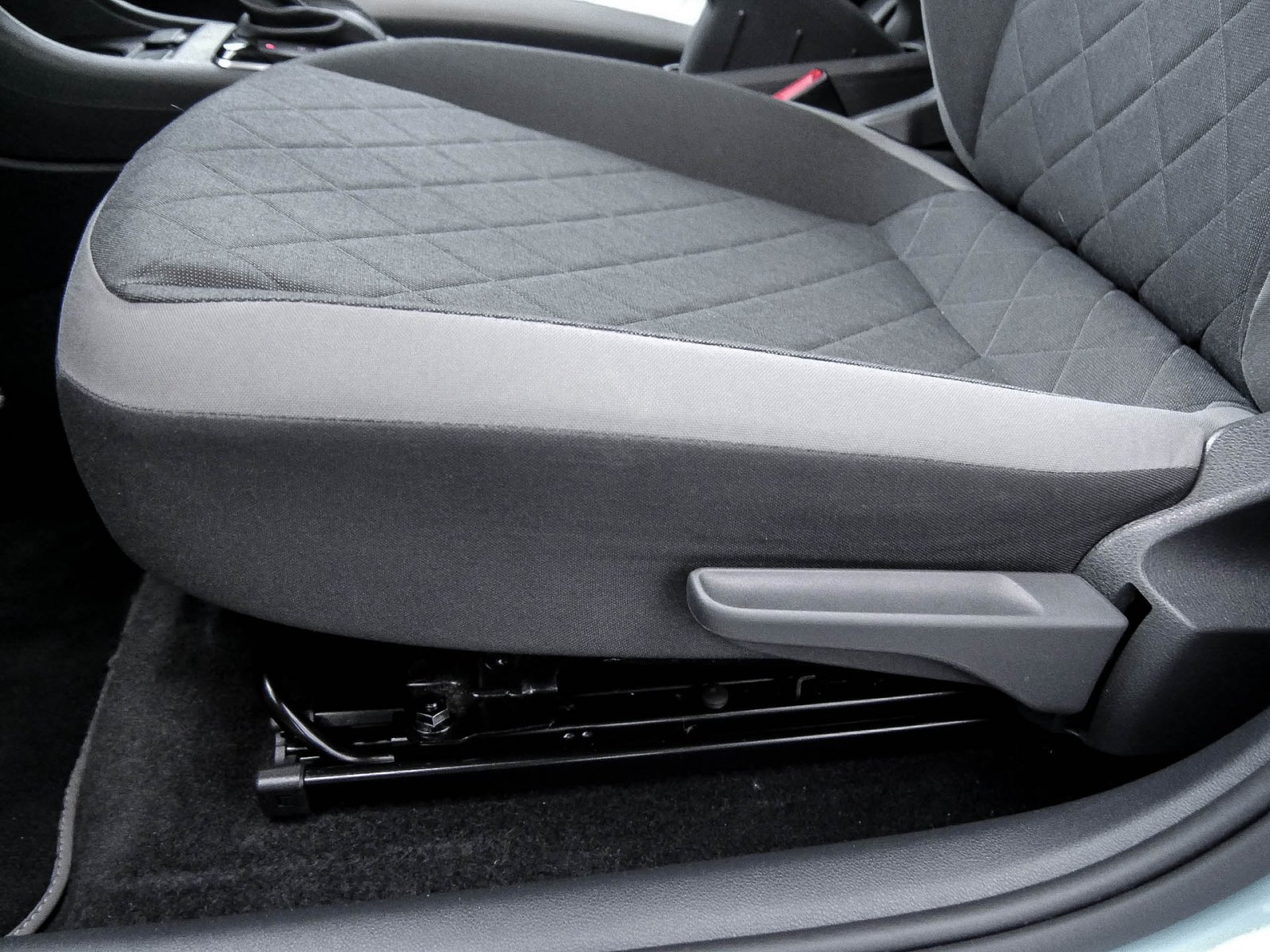 Volkswagen e-up! STYLE 4TÜREN CAM ALU SITZHEIZ.EINPARKHILFE