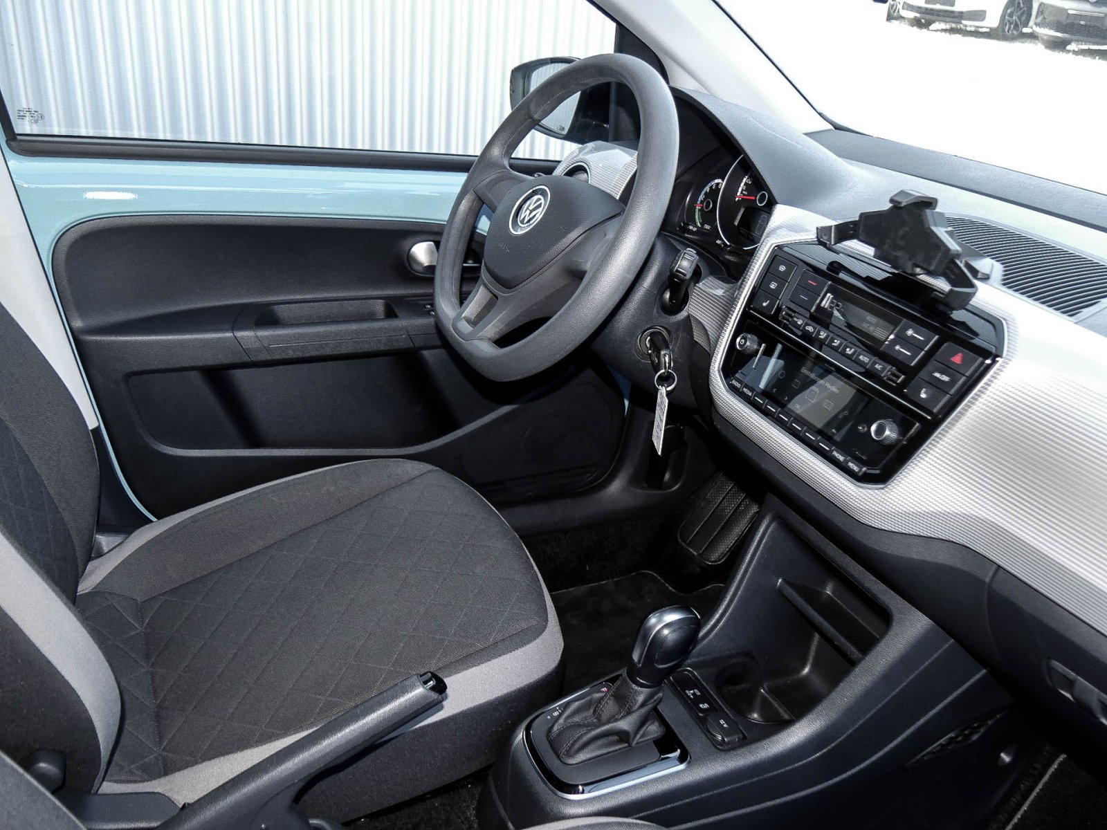Volkswagen e-up! STYLE 4TÜREN CAM ALU SITZHEIZ.EINPARKHILFE