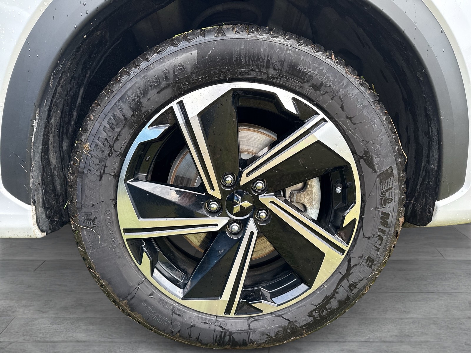 Mitsubishi Eclipse Cross HYBRID Top 4X4 PANO 360CAM LEDER