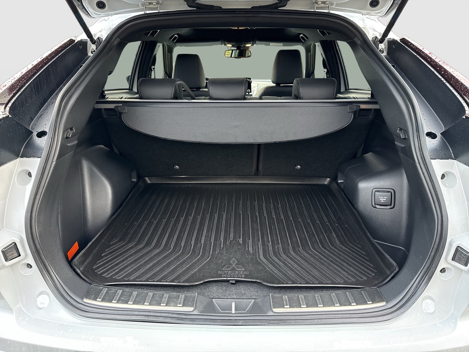 Mitsubishi Eclipse Cross HYBRID Top 4X4 PANO 360CAM LEDER