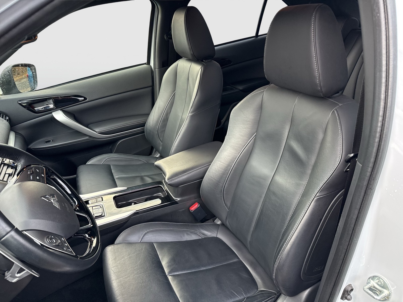 Mitsubishi Eclipse Cross HYBRID Top 4X4 PANO 360CAM LEDER