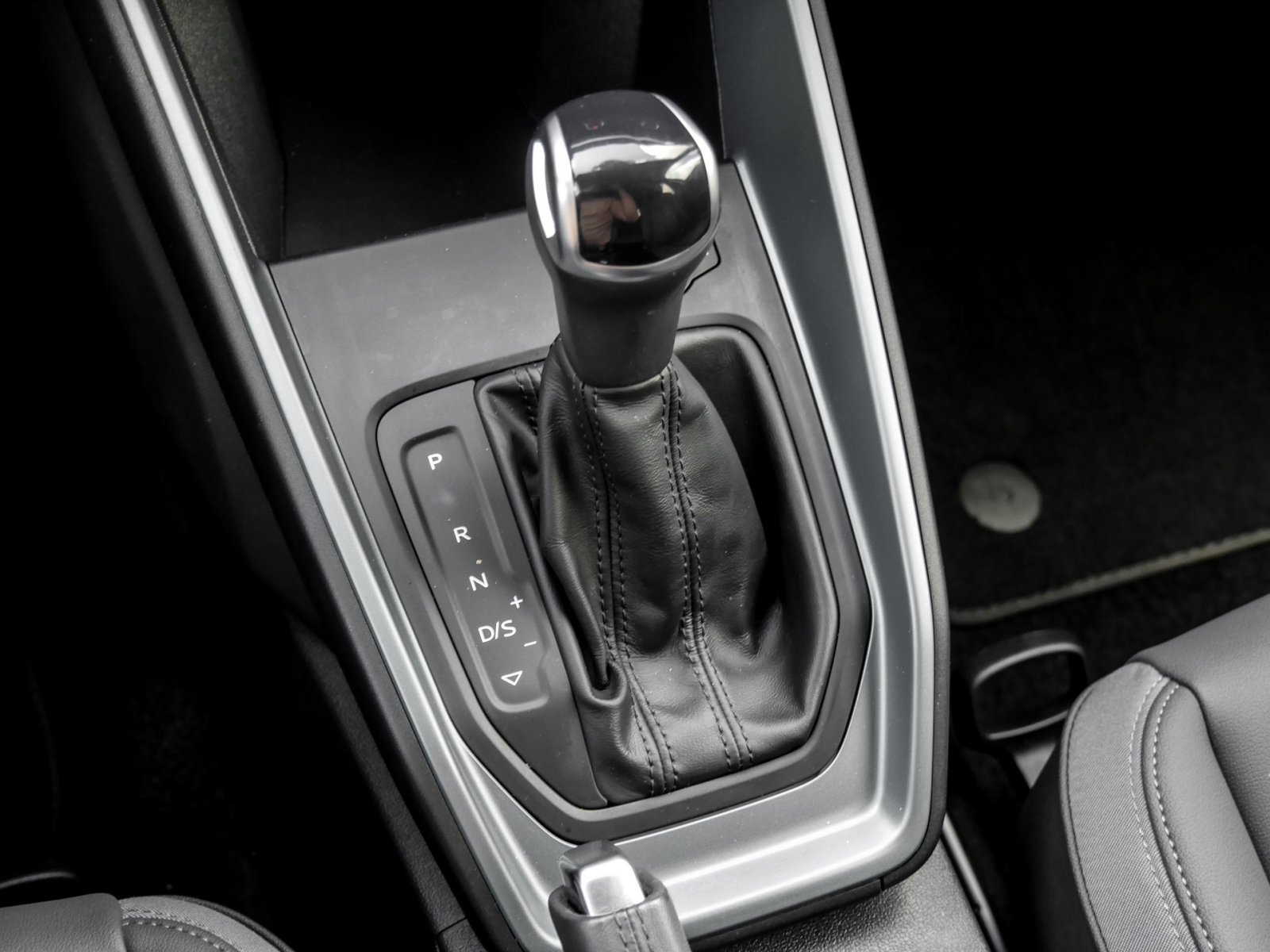 Audi A1 Sportback 30 S LINE CAM ALU LED NAVI+ SITZHZ.