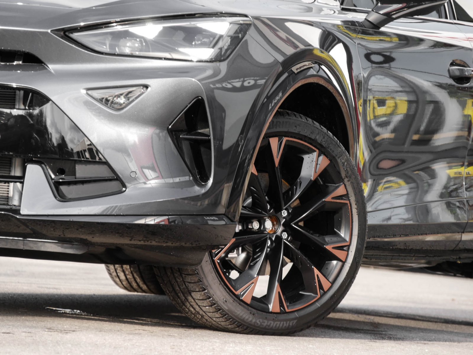 Cupra Formentor 1.5 DSG PANO MATRIX ACC NAV SENNH.