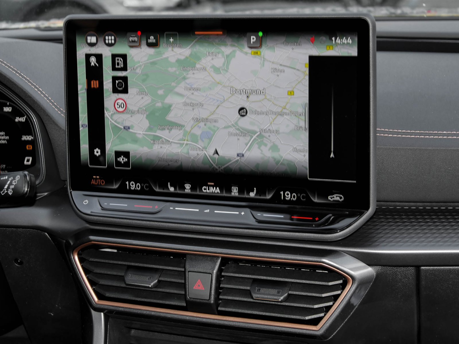 Cupra Formentor 1.5 DSG PANO MATRIX ACC NAV SENNH.