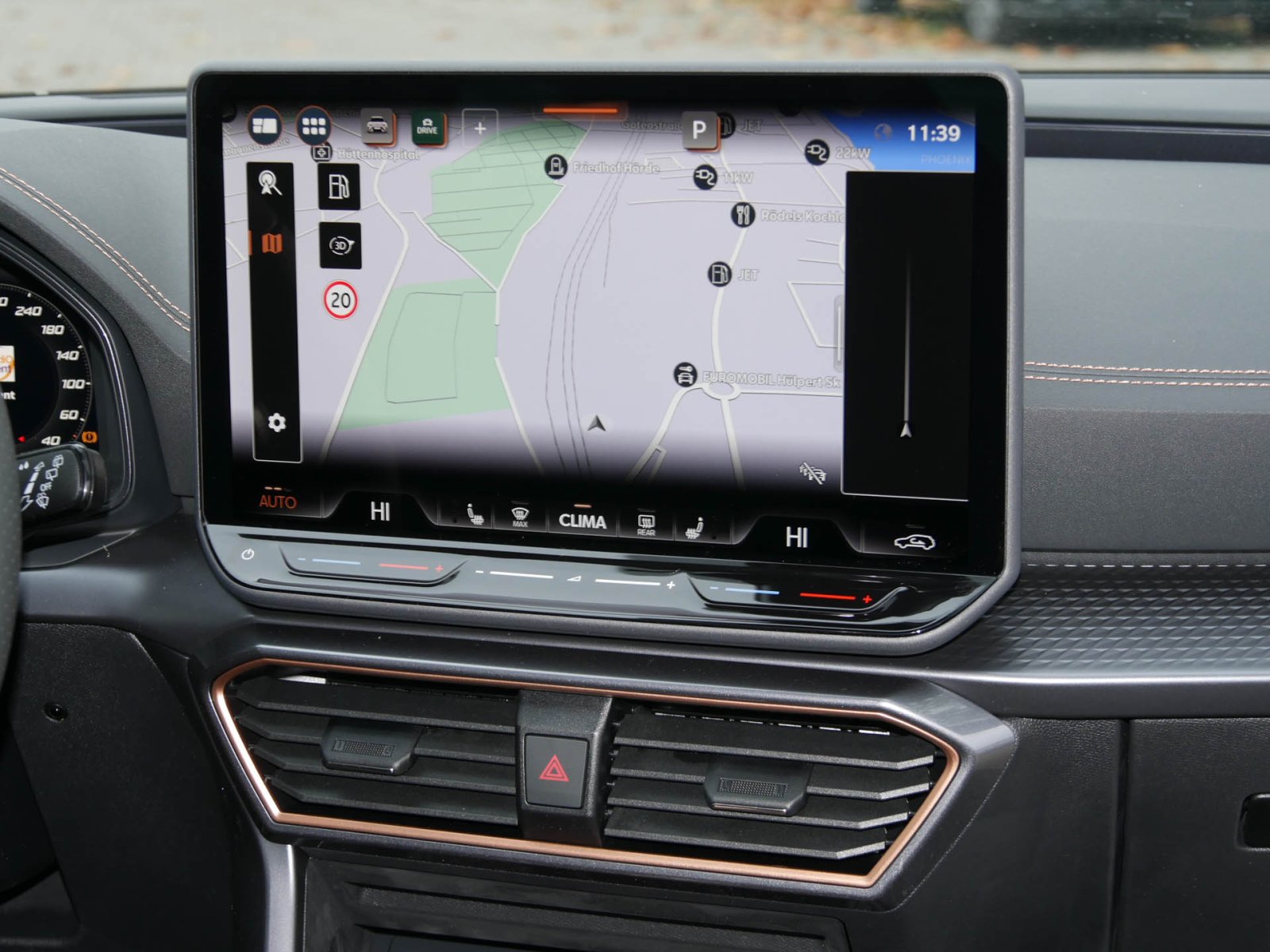 Cupra Leon ST 1.5 DSG eKLAPPE MATRIXLED NAVI CAM LM18