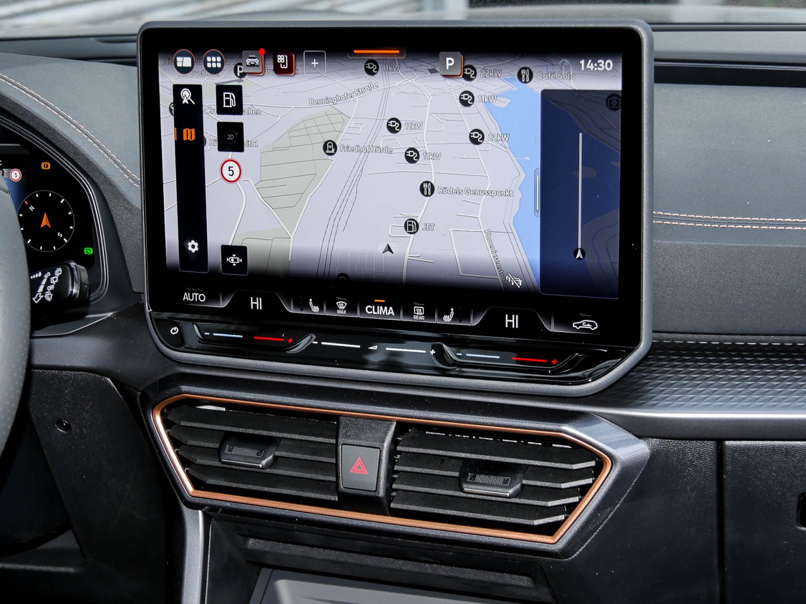 Cupra Formentor 1.5 DSG AHK 360°CAM ACC LM18 E-KLAPPE