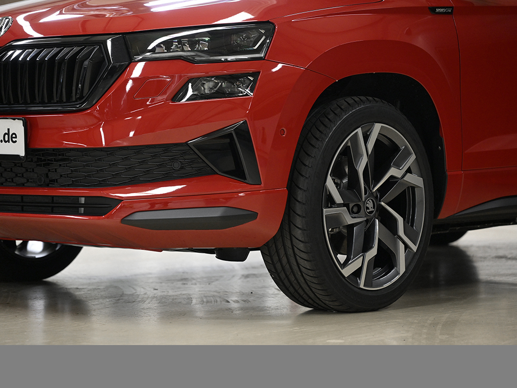Skoda Karoq 2.0 SPORTLINE DSG 4x4 AHK PANO STANDHZG