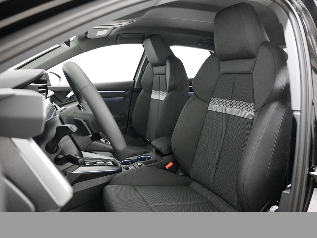 Audi A3 Sportback S tronic advanced TFSI LED CAM eKLAPPE LM17