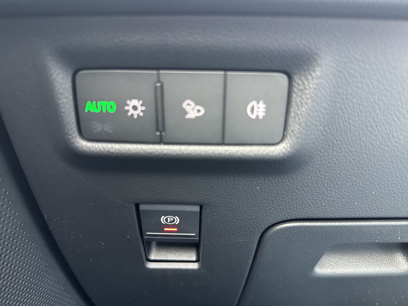 Skoda Kodiaq 2.0 SELECTION 4X4 AHK KAMERA CARPLAY