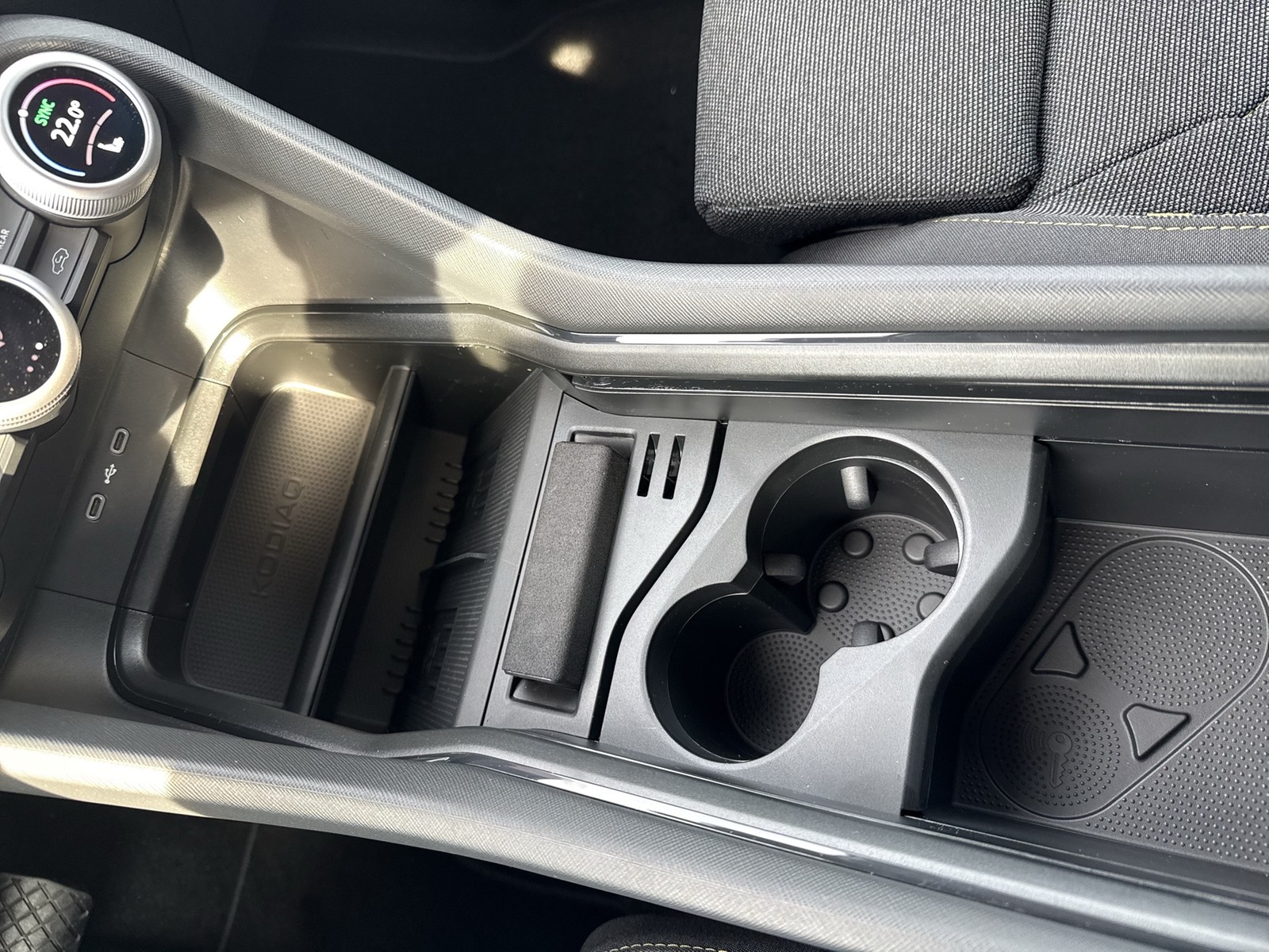 Skoda Kodiaq 2.0 SELECTION 4X4 AHK KAMERA CARPLAY