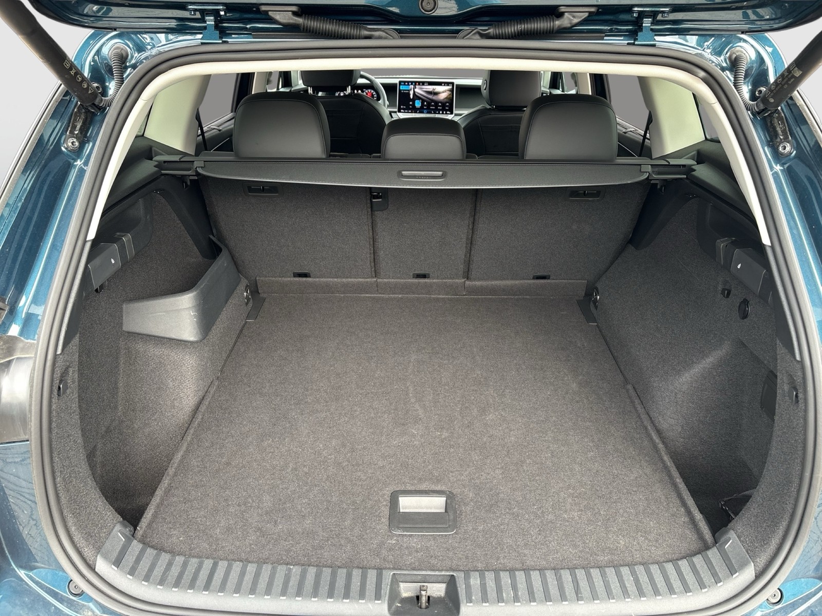 Volkswagen Tayron 2.0 LIFE 4X4 HARMAN KARDON 360CAM ACC NAVI