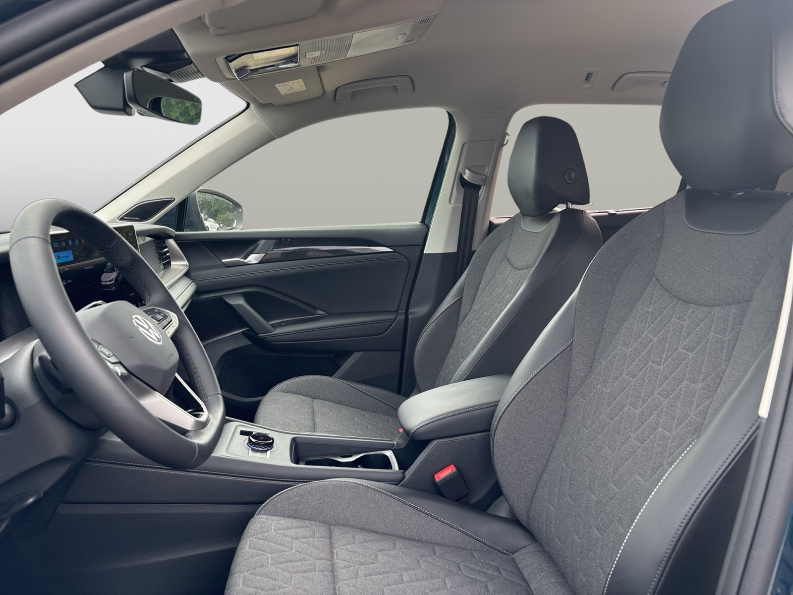 Volkswagen Tayron 2.0 LIFE 4X4 HARMAN KARDON 360CAM ACC NAVI