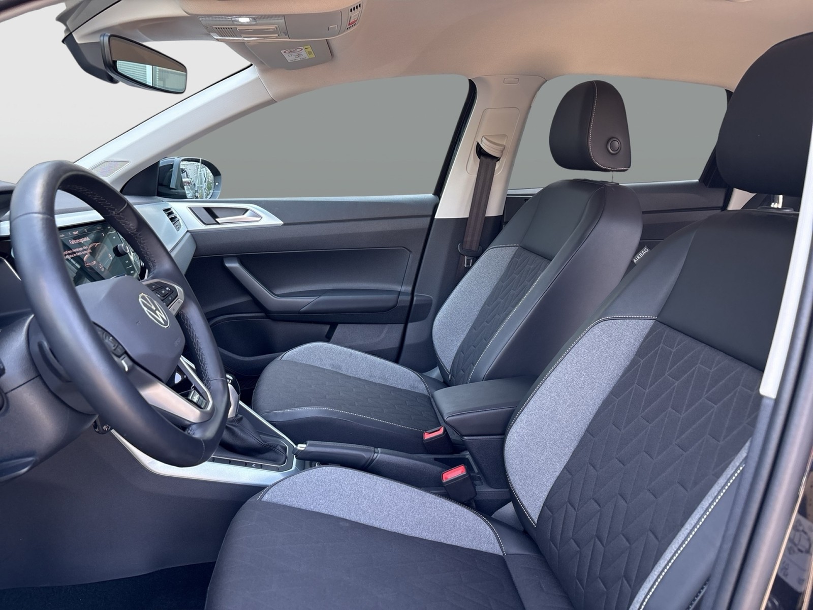 Volkswagen Taigo 1.5 GOAL CAM ACC LM17 NAVI CARPLAY SITZHZ.