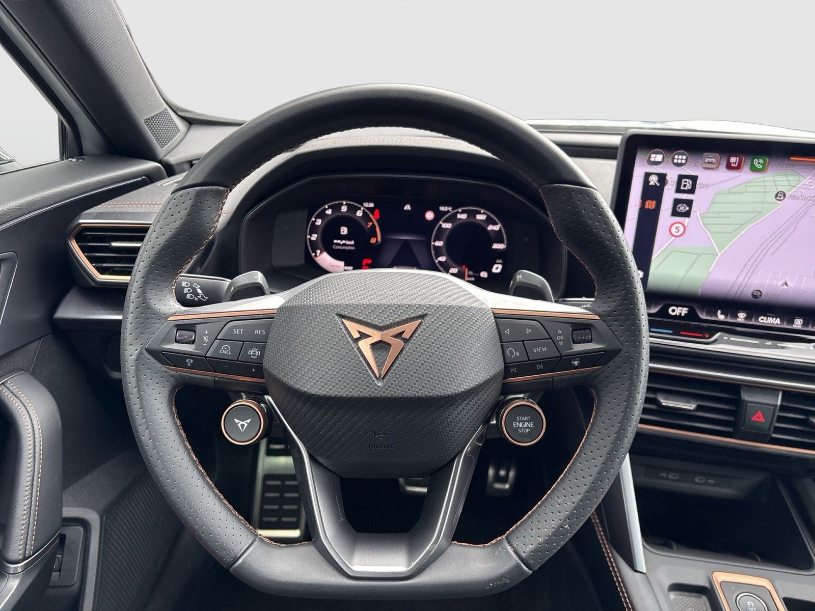 Cupra Formentor 1.5 eTSI 360°CAM ACC LM18 EKLAPPE NAVI