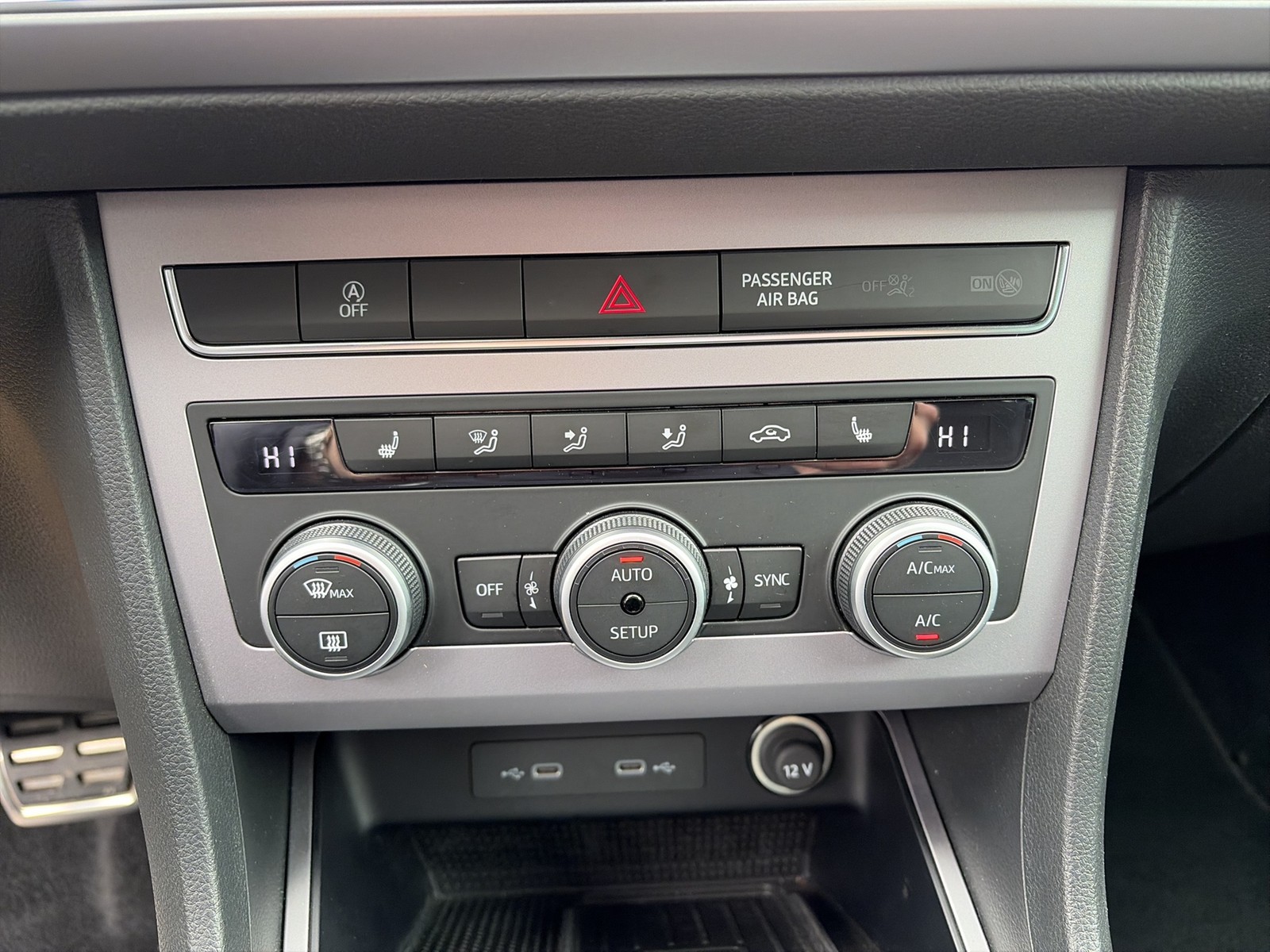 Seat Ateca 1.5 FR CAM ACC LM18 NAVI SITZHEIZUNG