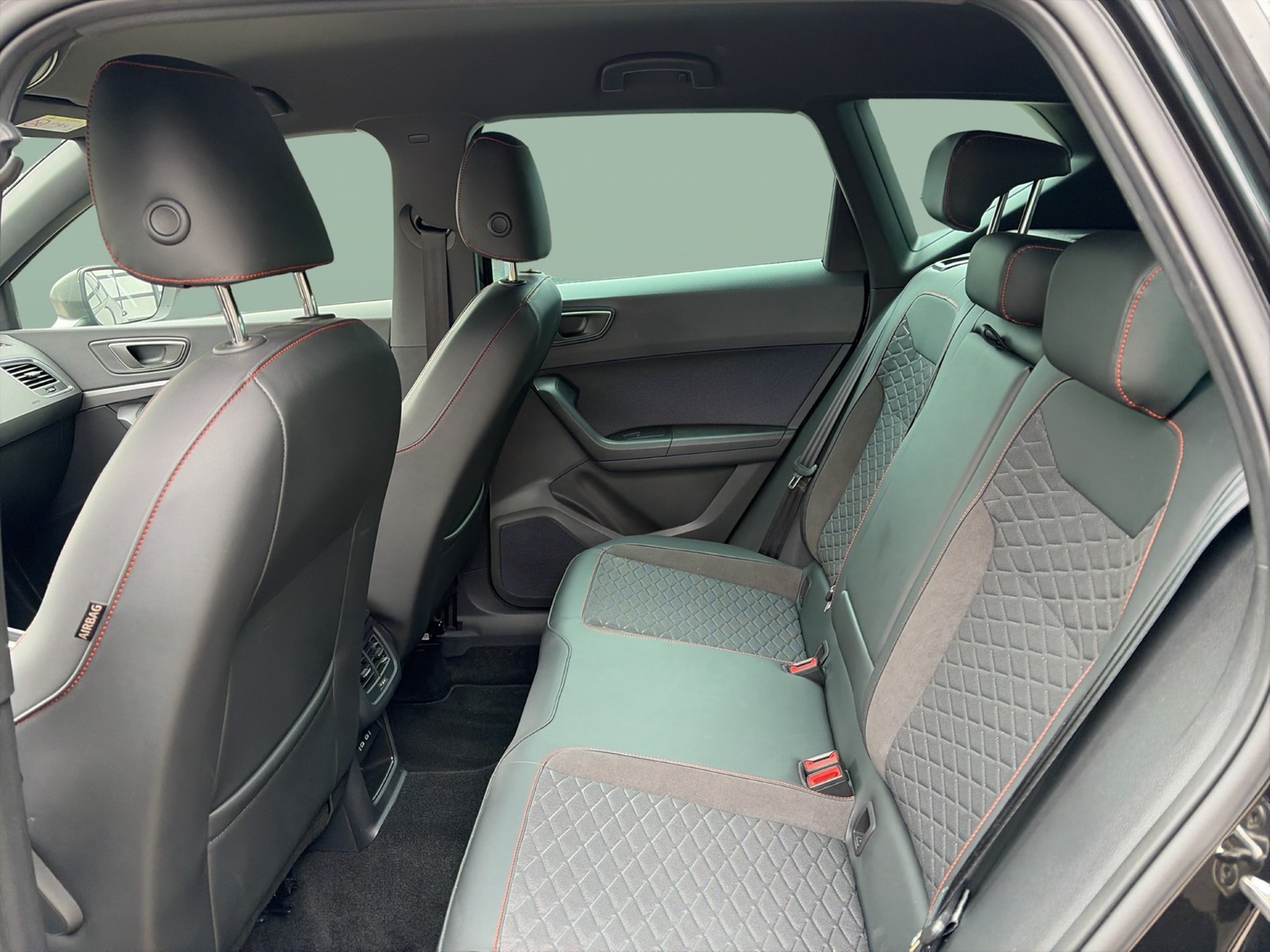 Seat Ateca 1.5 FR CAM ACC LM18 NAVI SITZHEIZUNG
