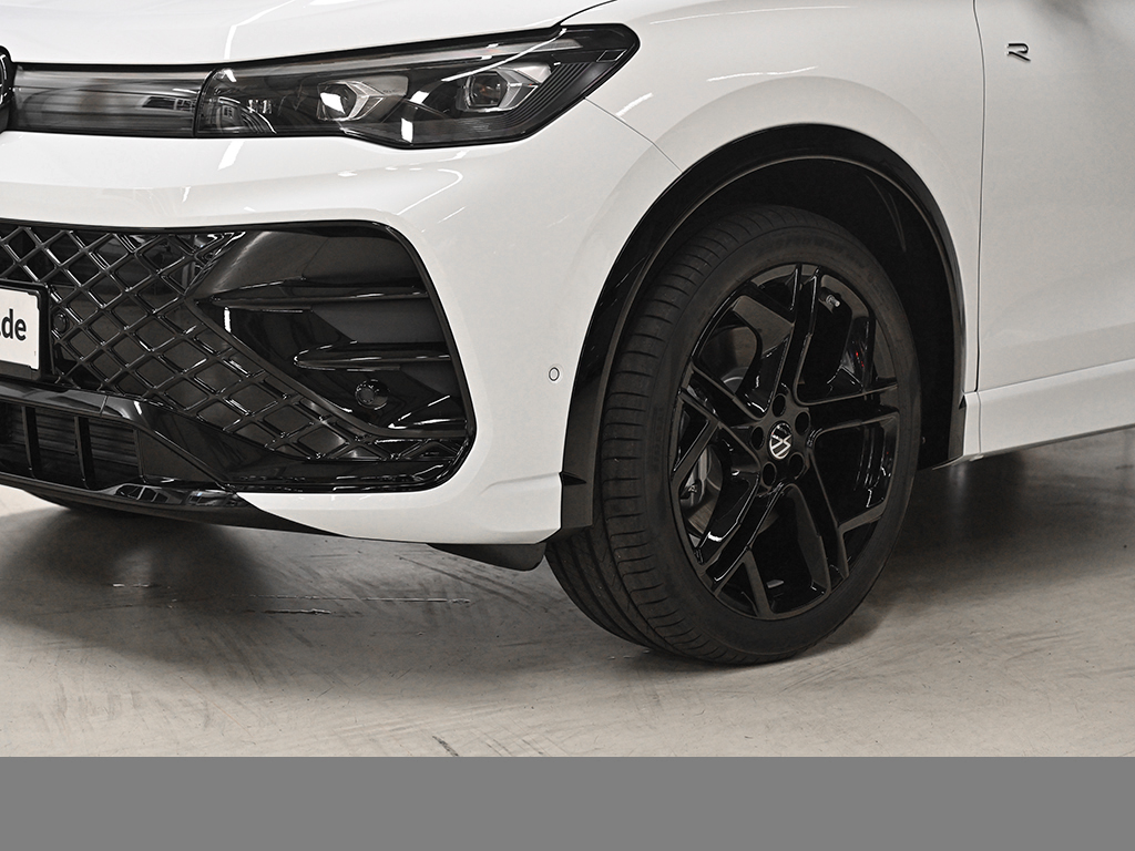 Volkswagen Tiguan 2.0 TDI R-LINE DSG BLACKSTYLE AHK