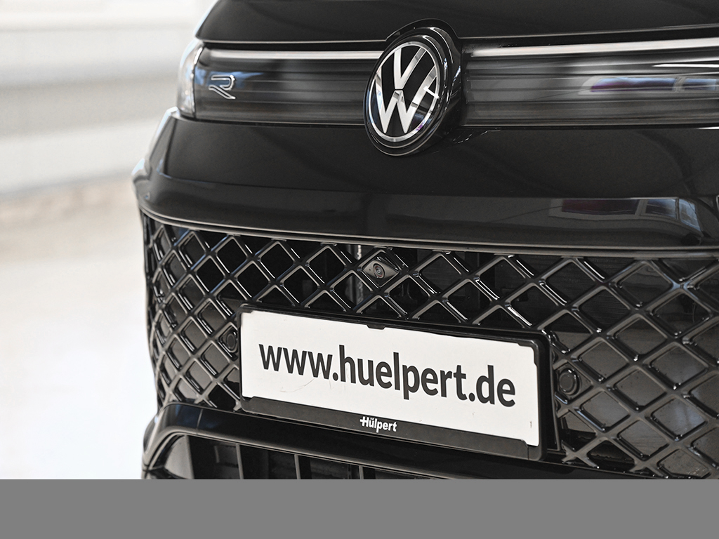 Volkswagen Tiguan 2.0 TDI R-LINE DSG BLACKSTYLE AHK