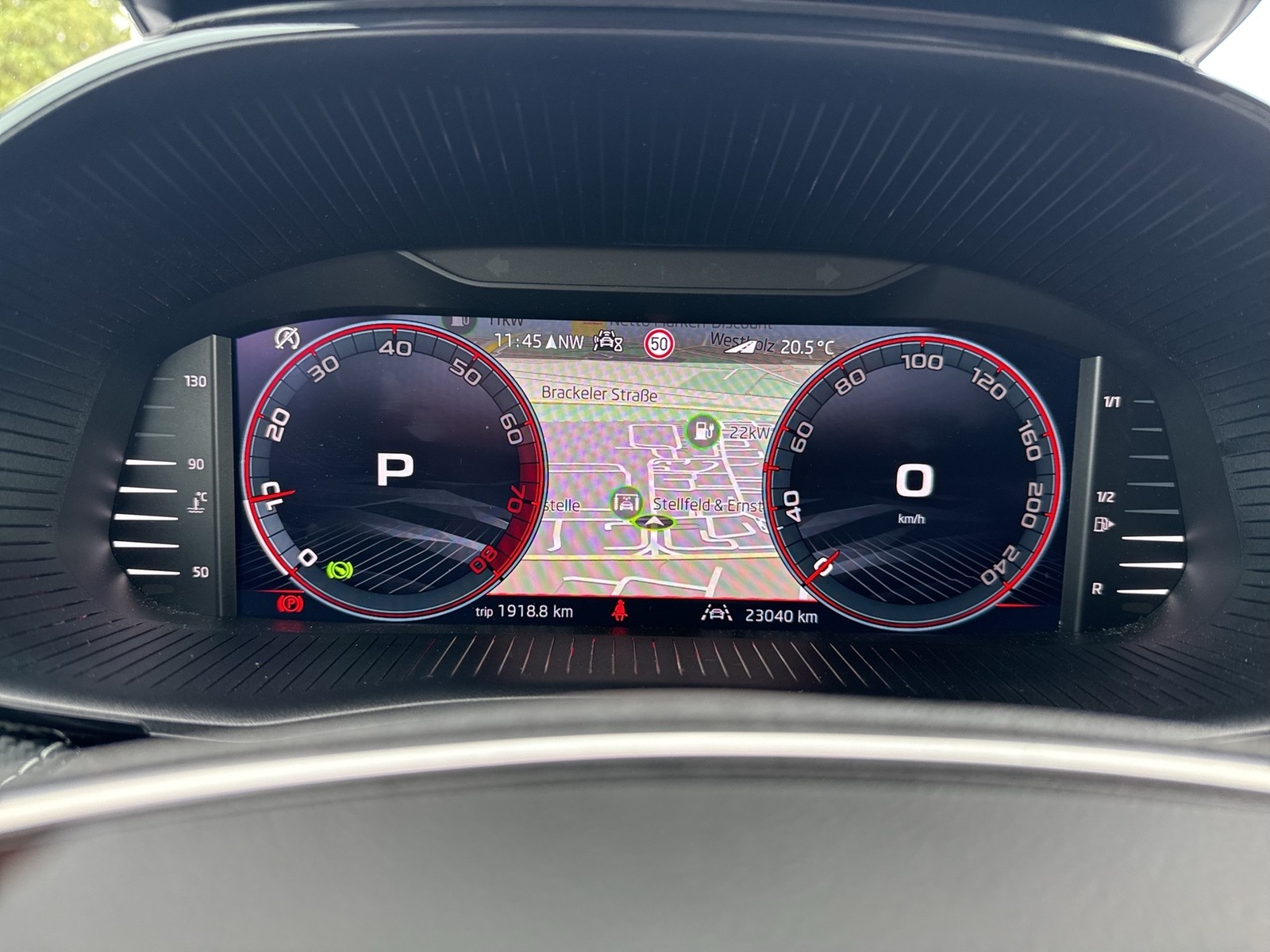 Skoda Fabia 1.0 MONTE CARLO CAM NAVI CARPLAY SITZHEIZ.