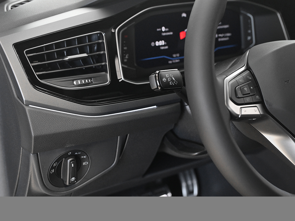 Volkswagen Polo 1.0 R-LINE CAM ACC LM17 MATRIX NAVI CARPLAY