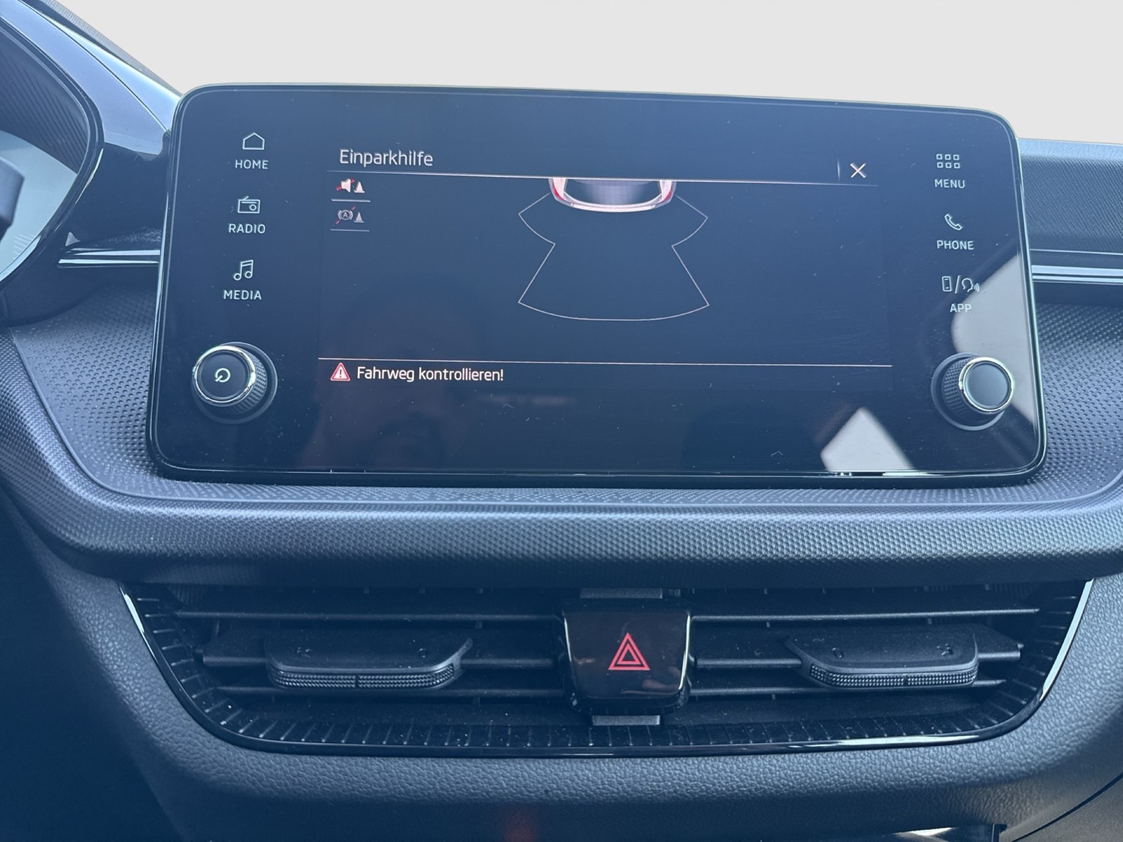 Skoda Fabia 1.0 EINPARKHILFE BLUETOOTH LED DAB KLIMA