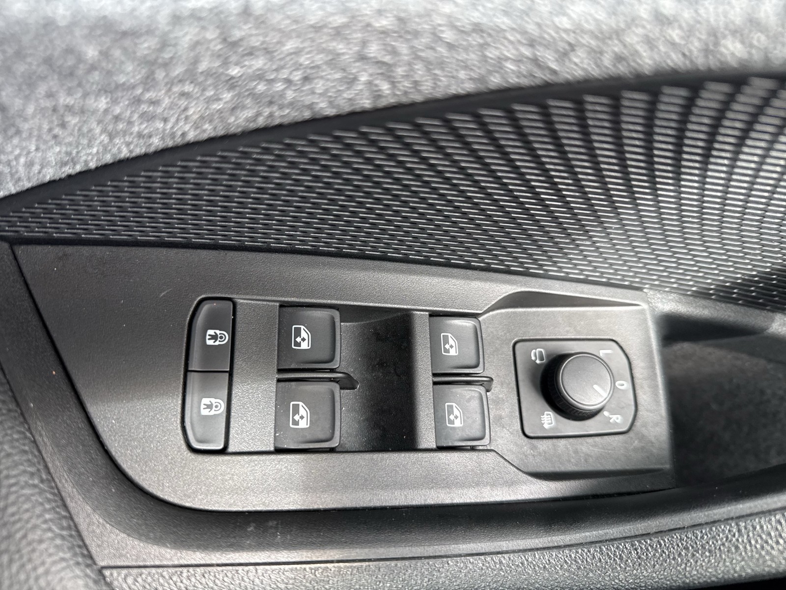 Skoda Octavia Combi 2.0 TOUR PANO STANDHZ. CANTON ACC