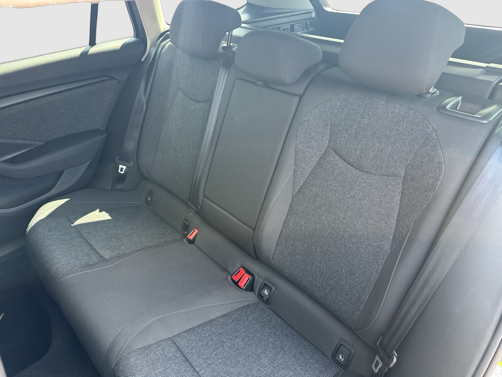 Skoda Superb Combi 2.0 AHK CAM ACC NAVI ALU CARPLAY
