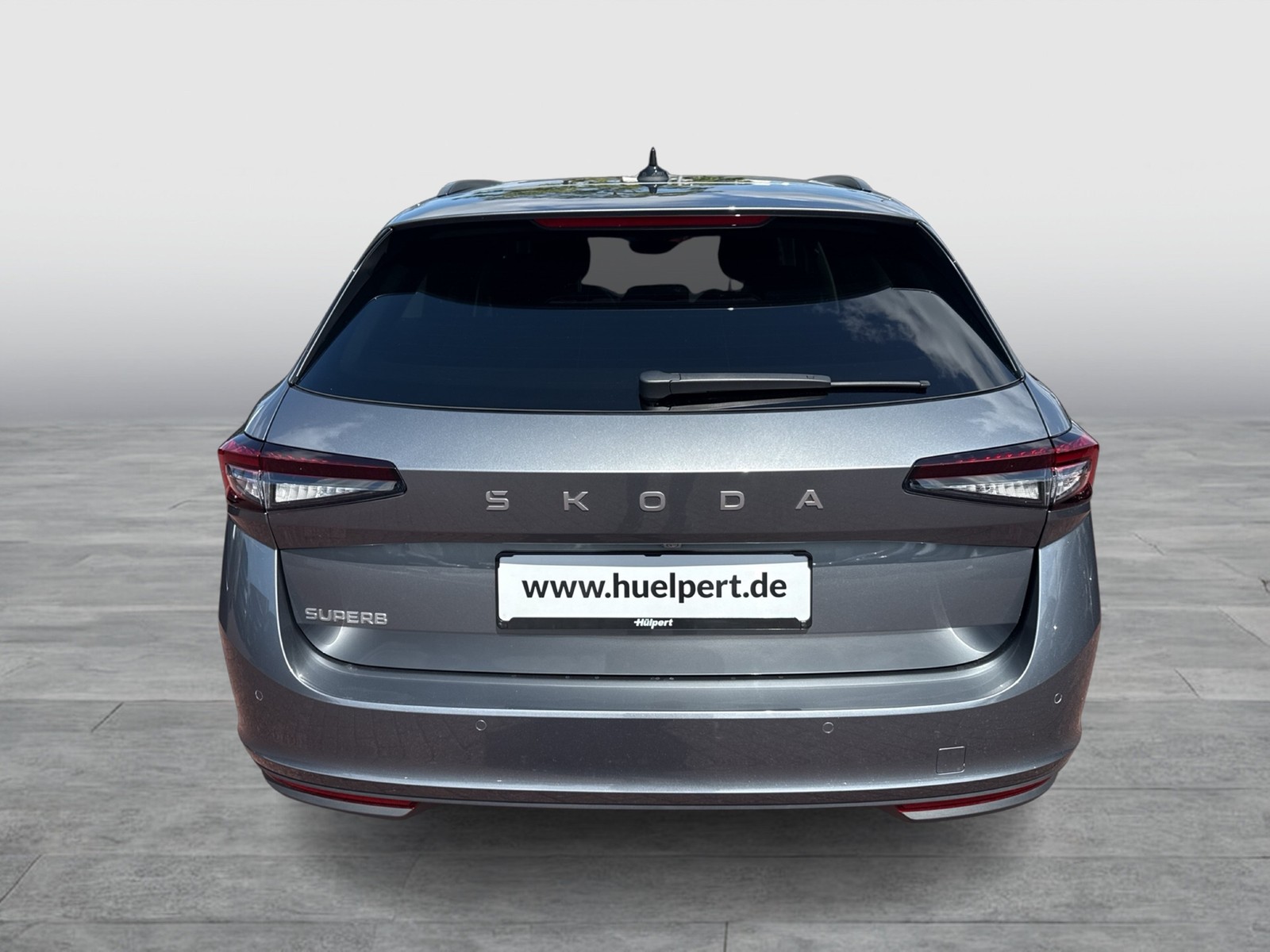 Skoda Superb Combi 2.0 AHK CAM ACC NAVI ALU CARPLAY