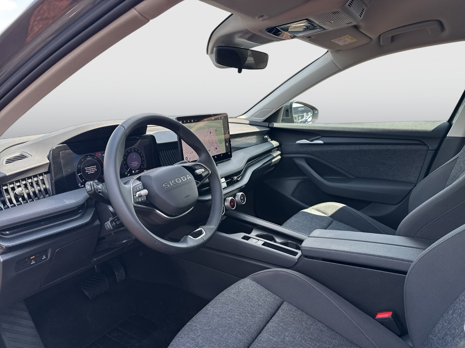 Skoda Superb Combi 2.0 AHK CAM ACC NAVI ALU CARPLAY